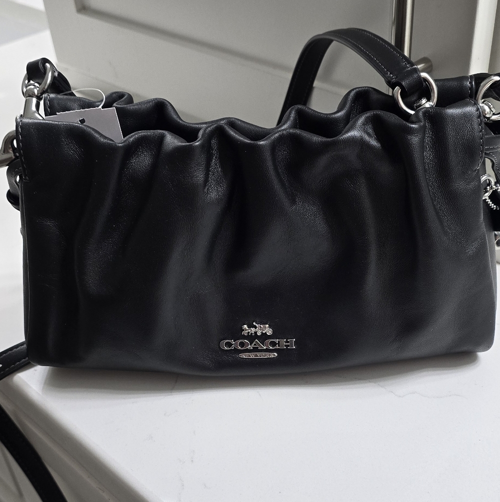 Coach Faye Black Leather Women's Bag